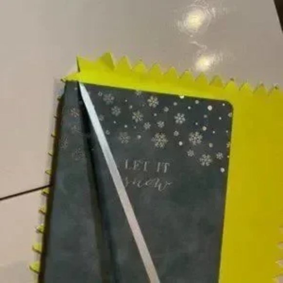 "Let It Snow"‎ Holiday Lined Notebooks, Set of 2 (New, 128 Pages Each) - Picture 7 of 15